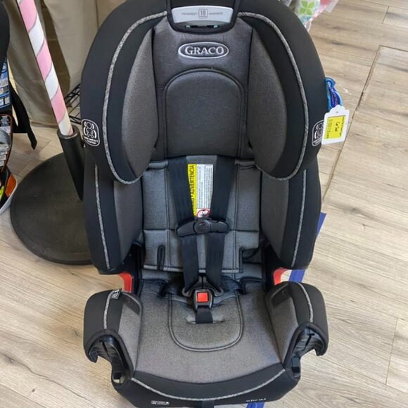Graco Slim Fit 3-in-1 Convertible Car Seat - Camelot - Picture 1 of 1